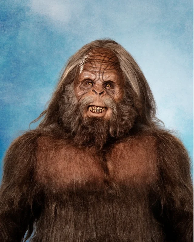 If anyone knows a good barber that likes to hike you can let Sas know 🤭

Share your pick for Sas' next haircut in the comments!

#haircut #JackLinks #sasquatch